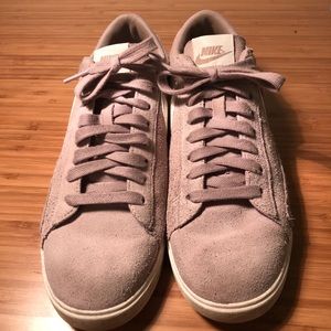 Light purple Nike sneakers